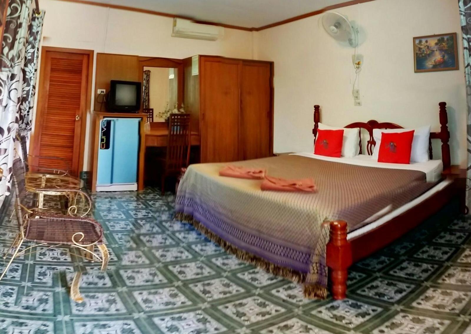 Anawin Bungalows