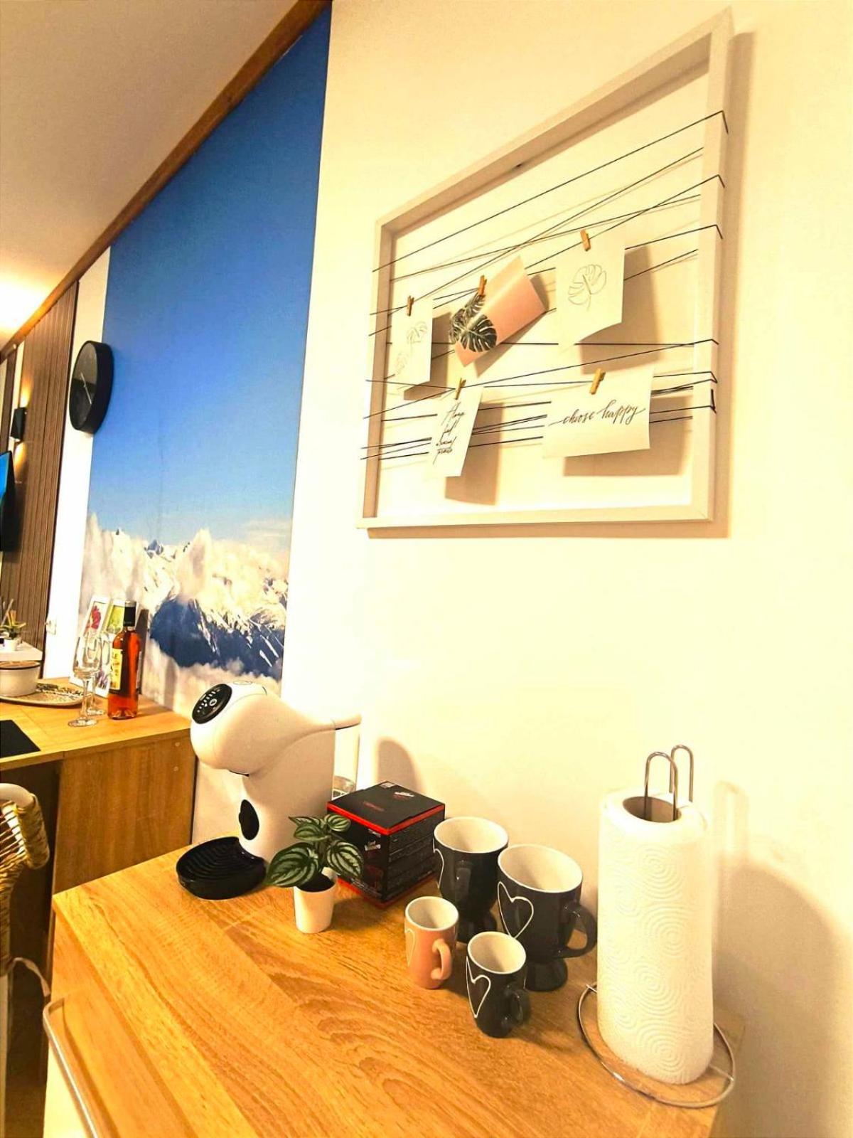JUMP to Bansko LUXURY STUDIO in SPA resort incl wellness