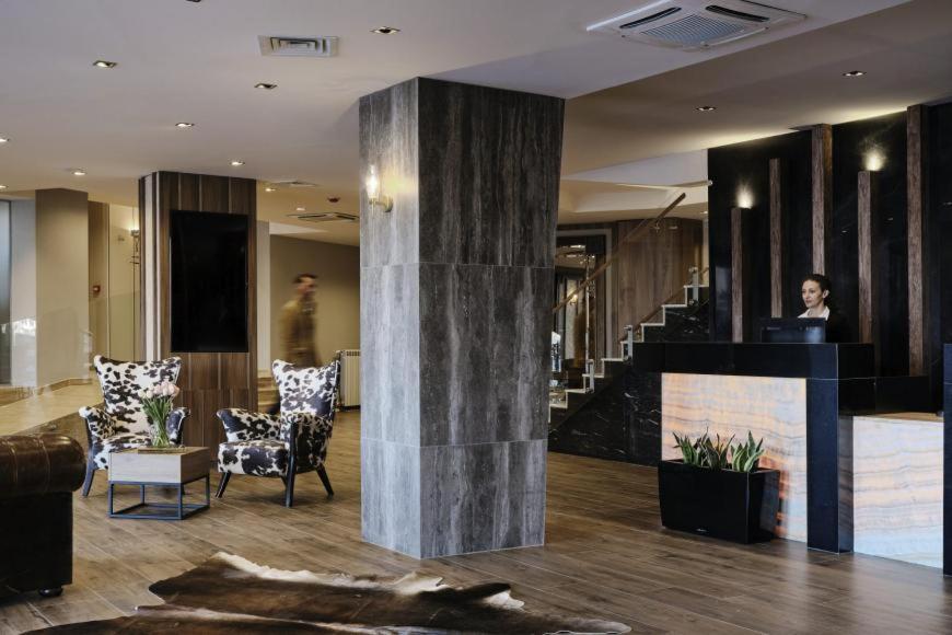 JUMP to Bansko LUXURY STUDIO in SPA resort incl wellness