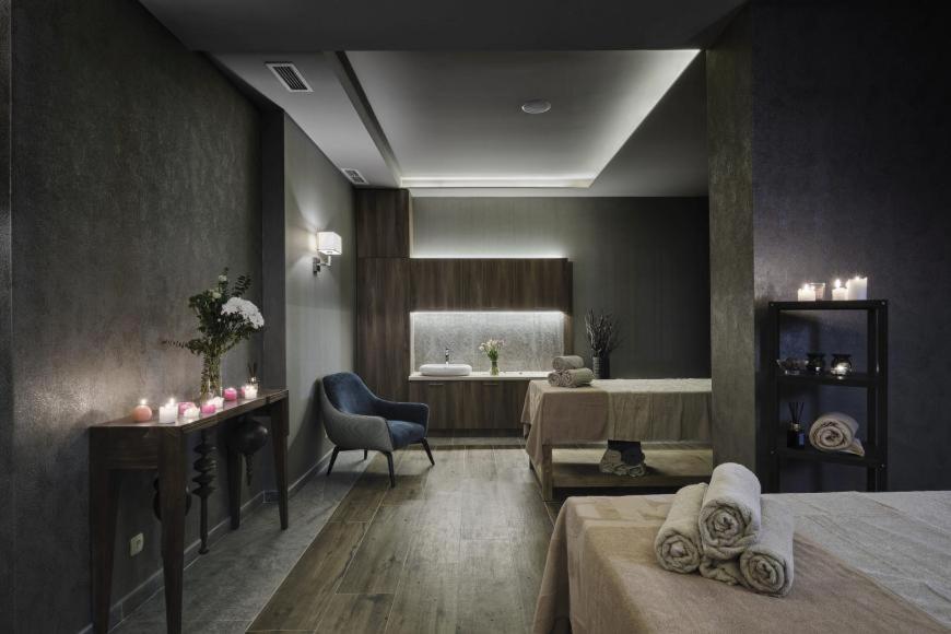 JUMP to Bansko LUXURY STUDIO in SPA resort incl wellness
