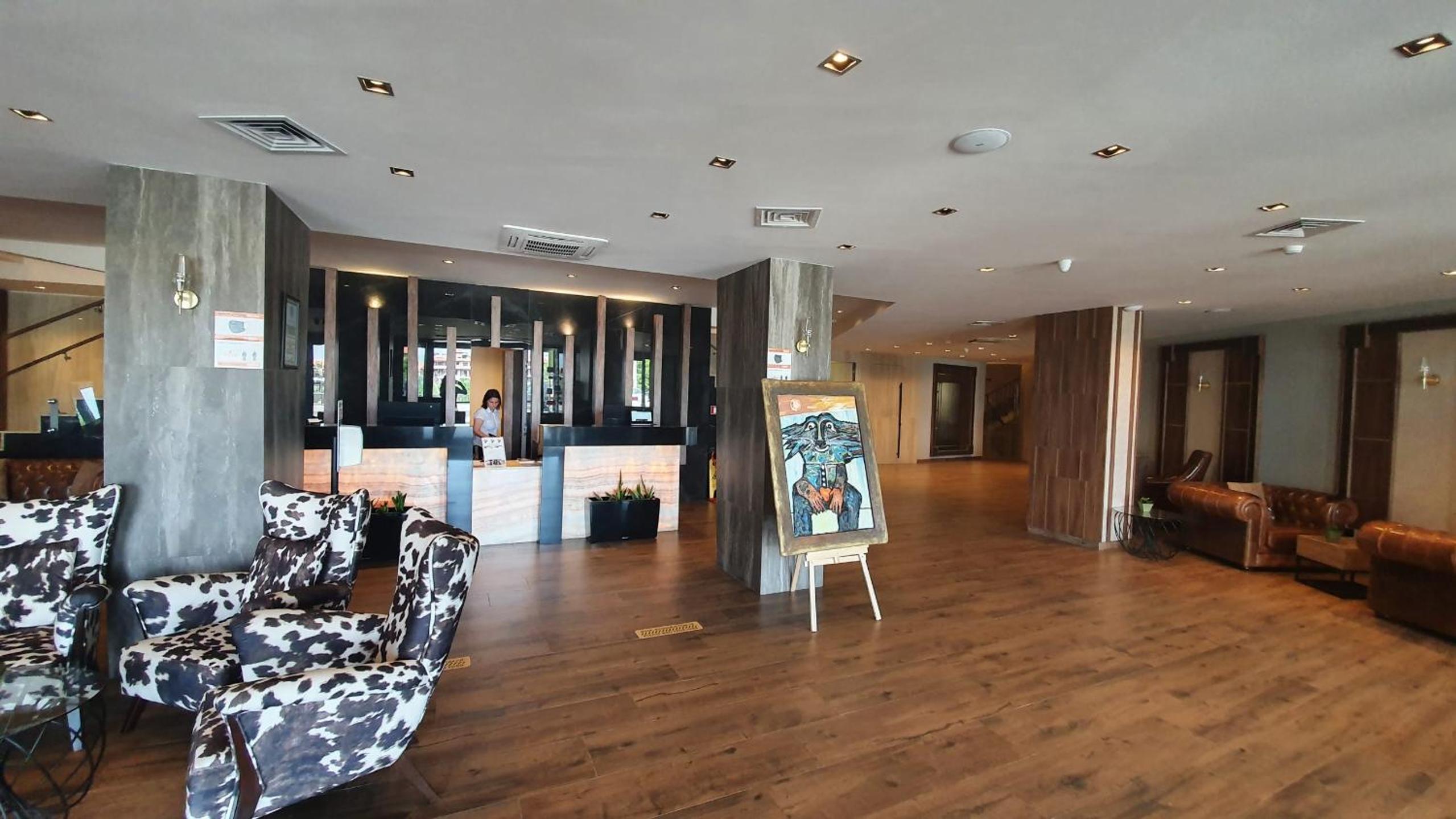 JUMP to Bansko LUXURY STUDIO in SPA resort incl wellness