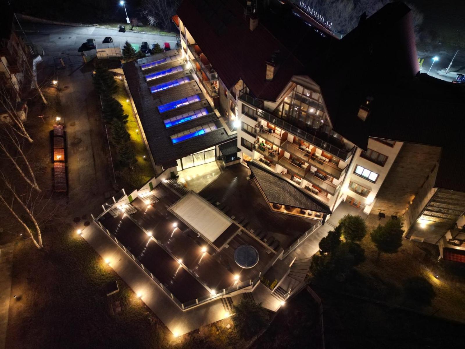 JUMP to Bansko LUXURY STUDIO in SPA resort incl wellness