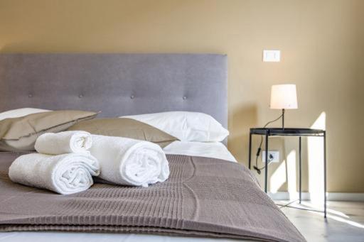 1 Minute from San Pietro - Nicole House