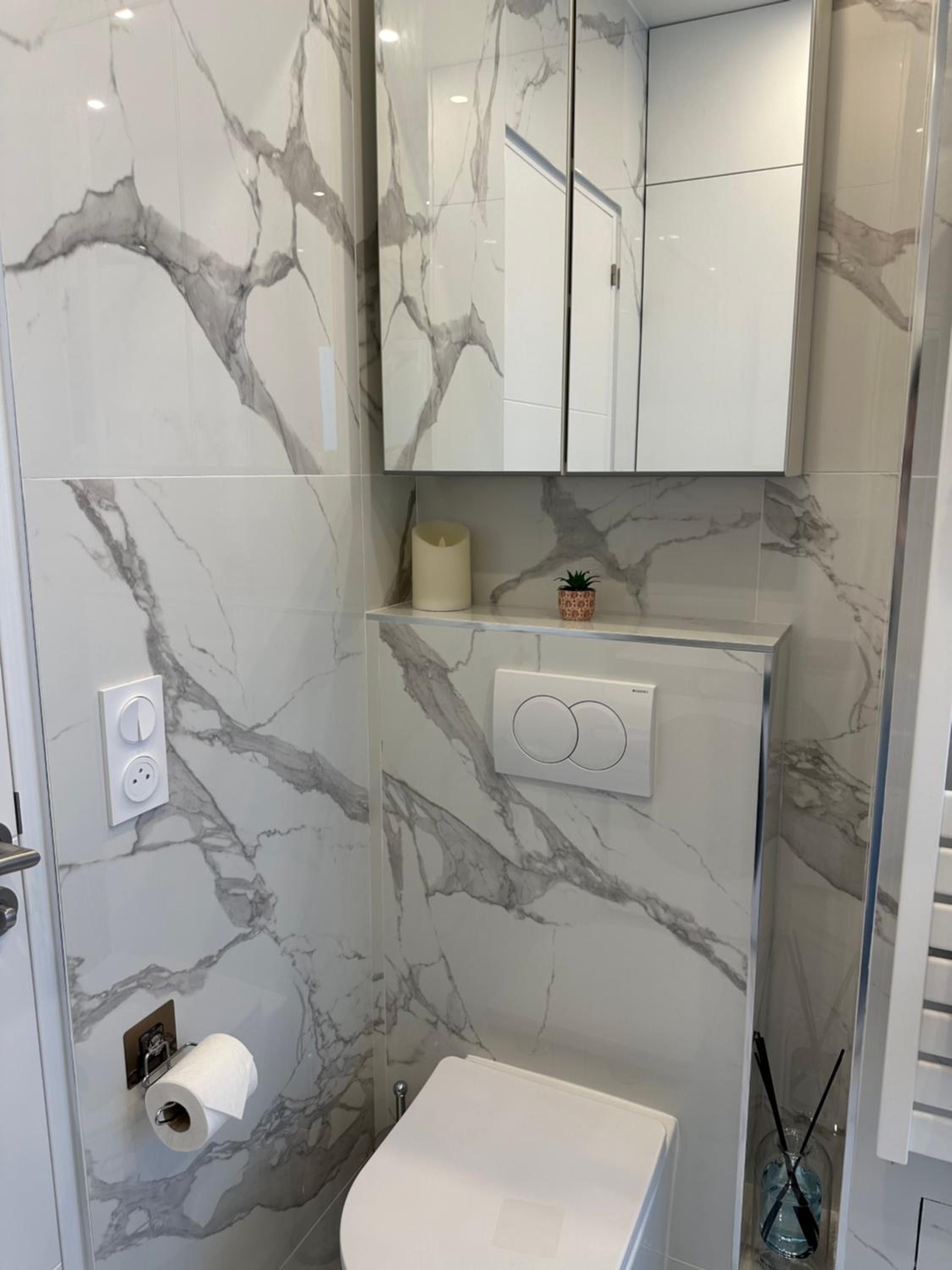 PARIS-ALESIA Super appartement 2 pièces de 39m2 - très cosy pour 1 - 5 personnes totalement refait à NEUF -ENTIRE APARTMENT LUXURIOUS AND WARM -PARIS ALESI