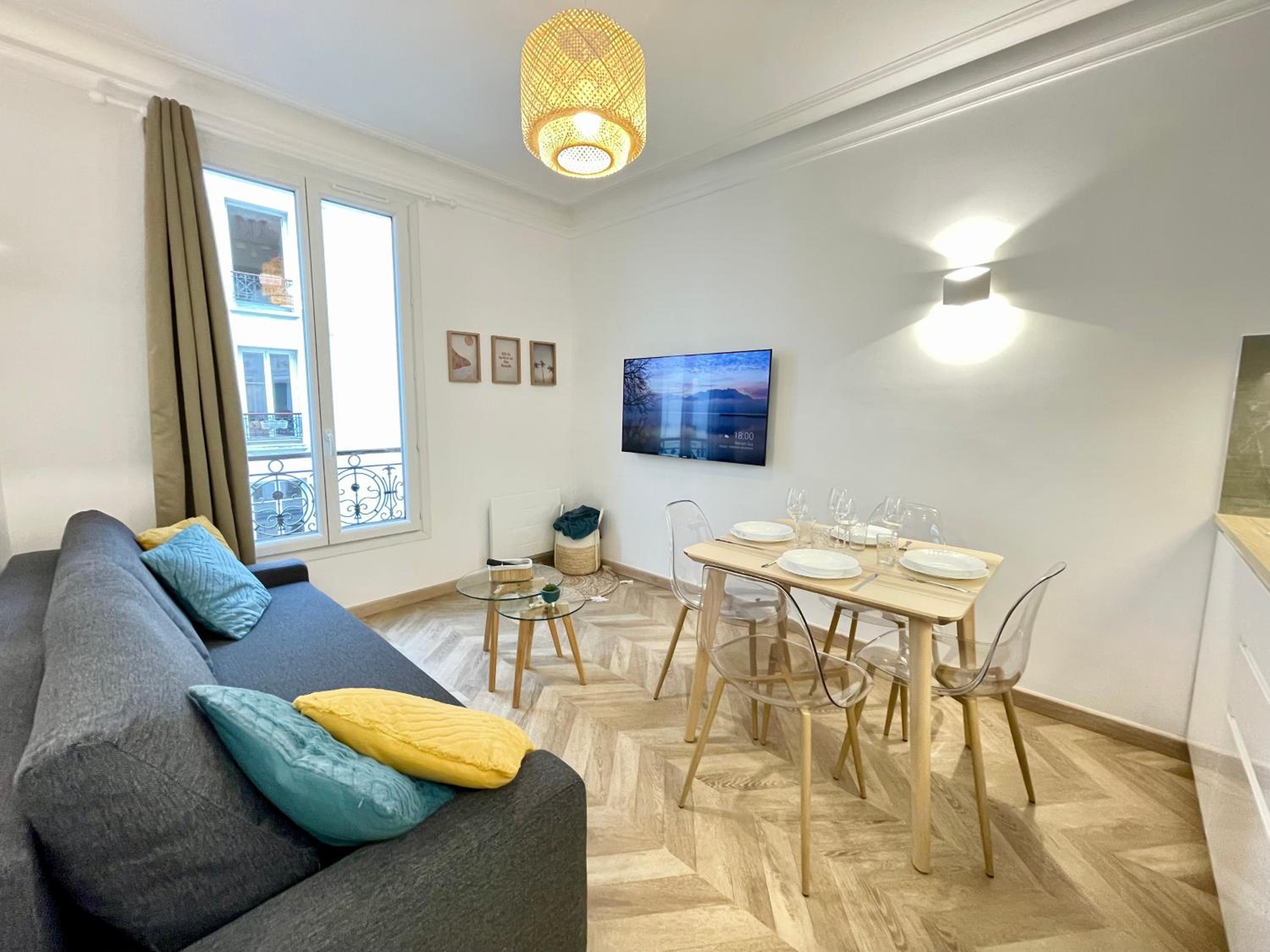 PARIS-ALESIA Super appartement 2 pièces de 39m2 - très cosy pour 1 - 5 personnes totalement refait à NEUF -ENTIRE APARTMENT LUXURIOUS AND WARM -PARIS ALESI