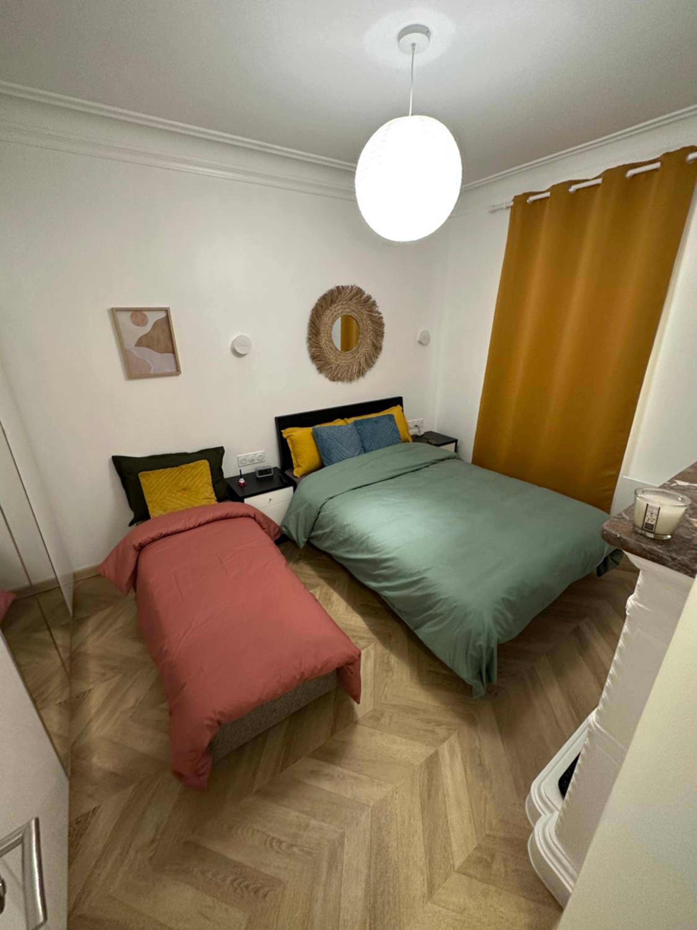 PARIS-ALESIA Super appartement 2 pièces de 39m2 - très cosy pour 1 - 5 personnes totalement refait à NEUF -ENTIRE APARTMENT LUXURIOUS AND WARM -PARIS ALESI