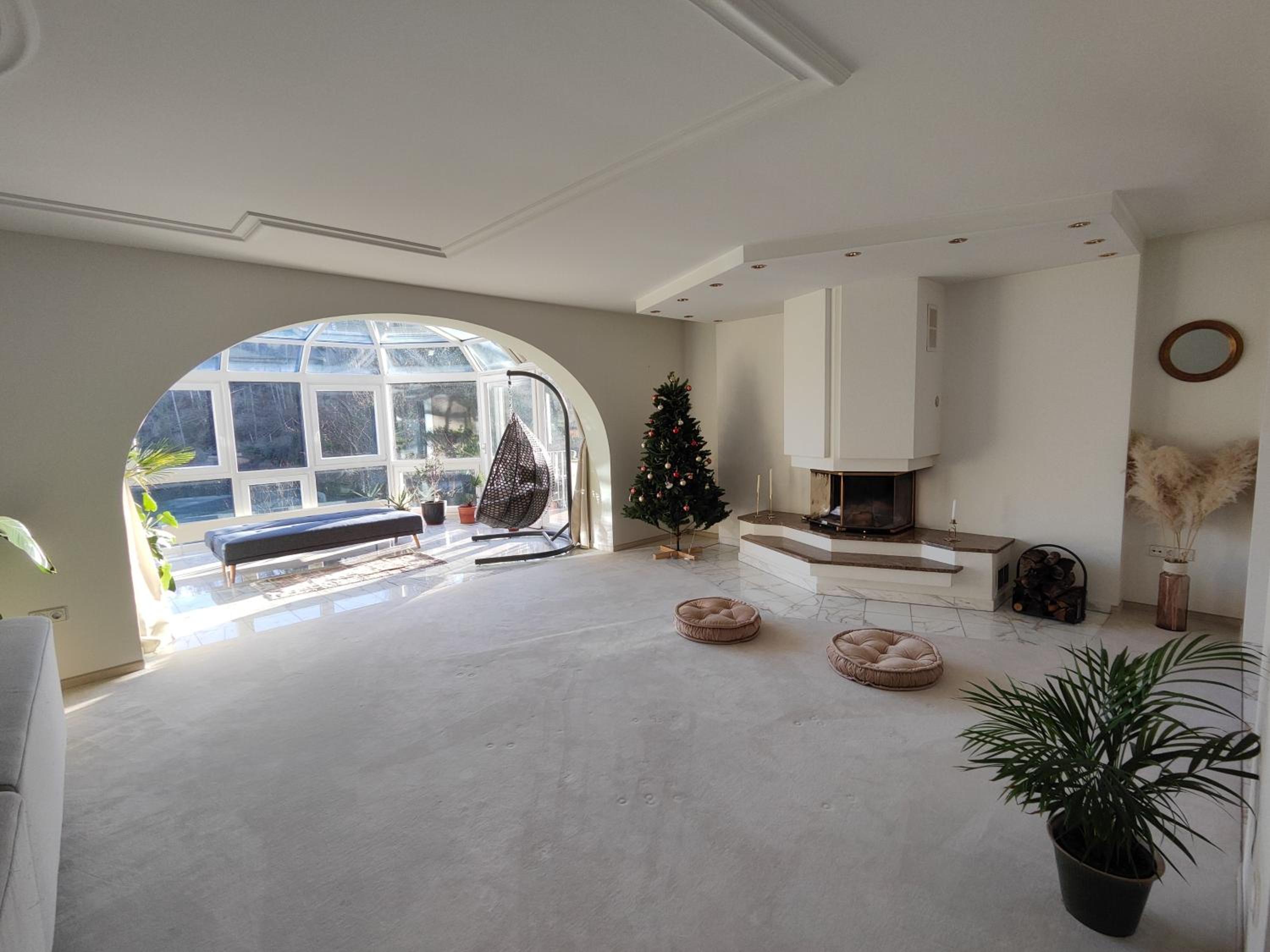 Villa Rheinblick - Riverside Gem near Zurich