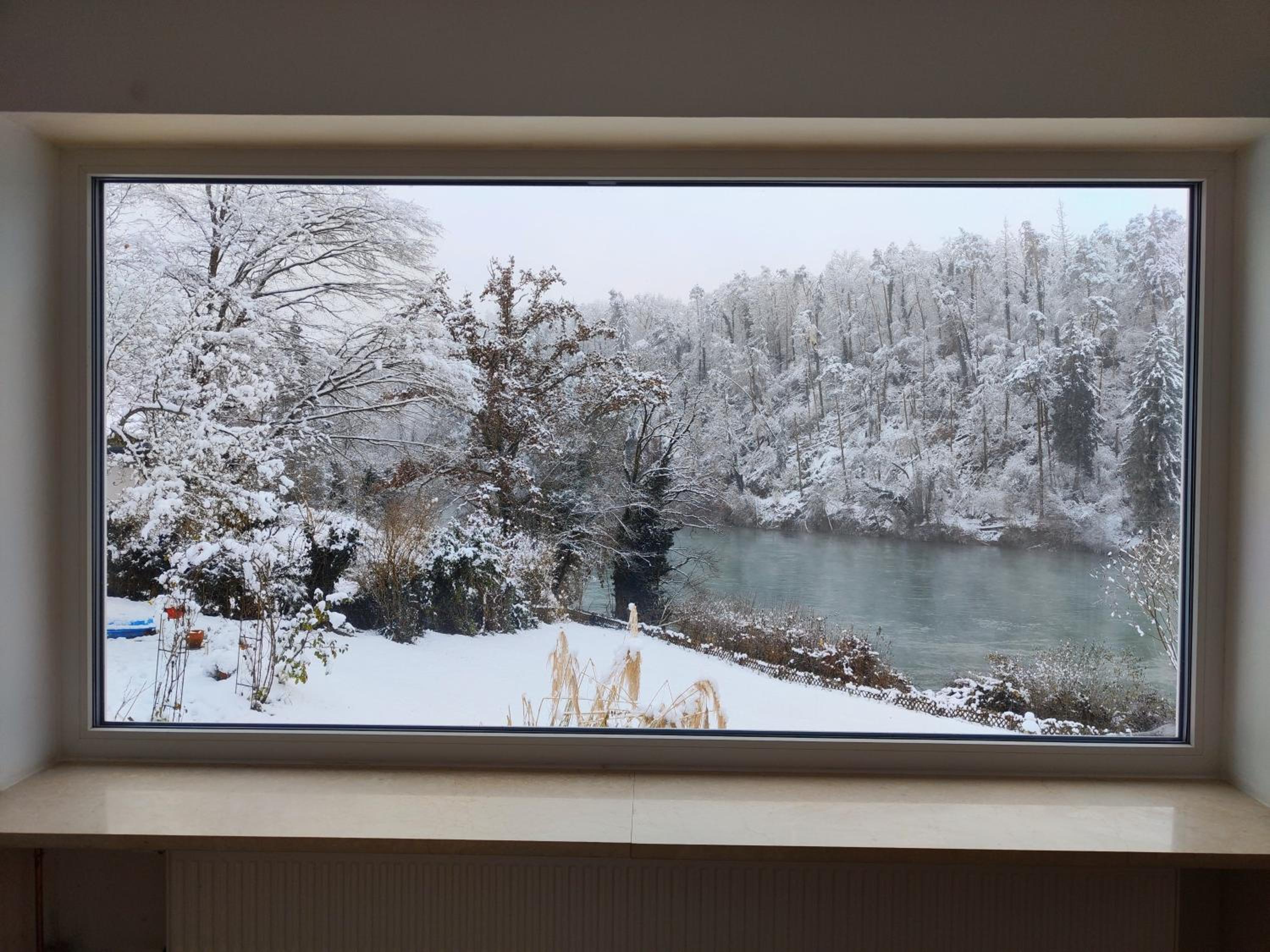 Villa Rheinblick - Riverside Gem near Zurich