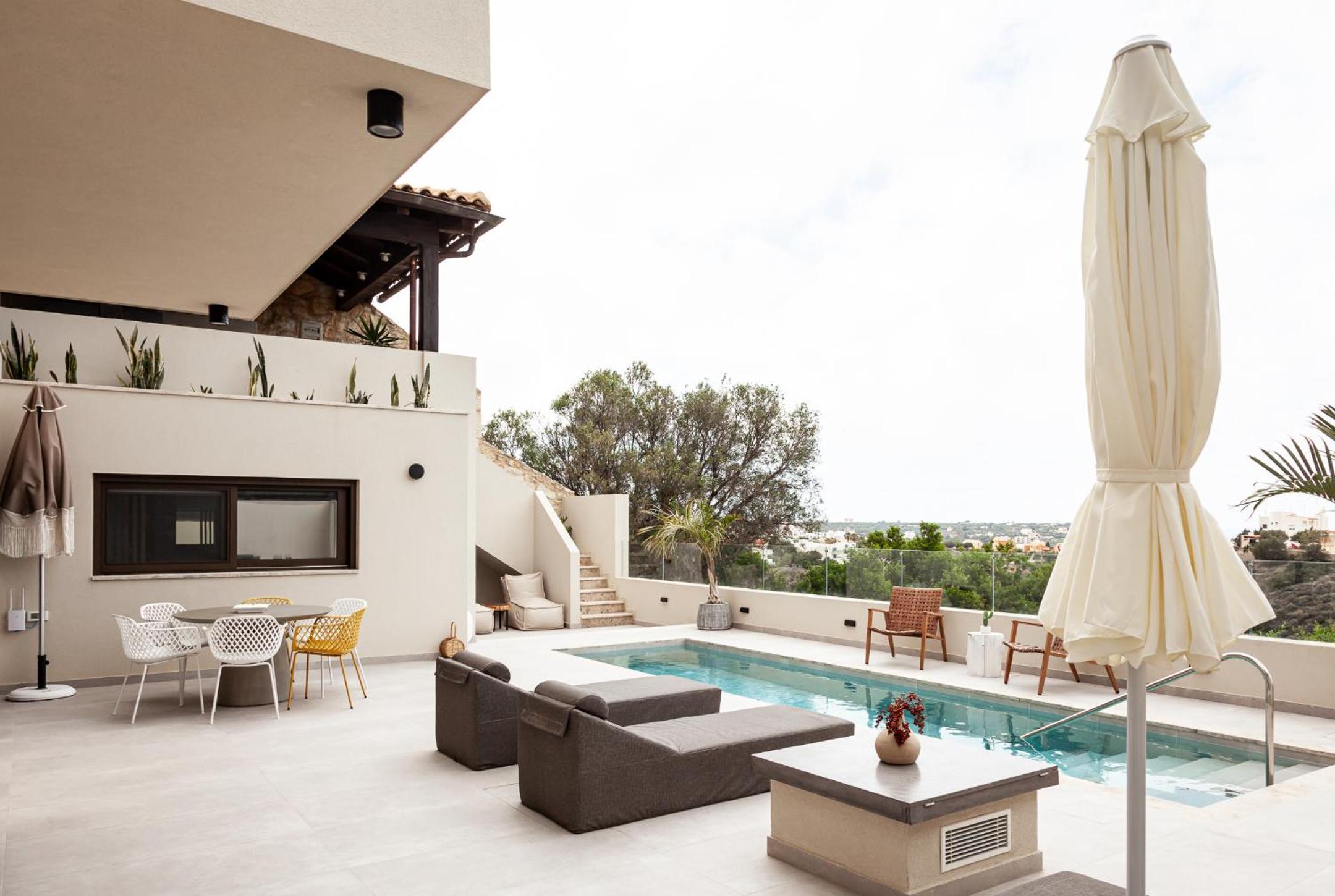 Orama Luxury Suite 3 Bedrooms with Private Pool view 3