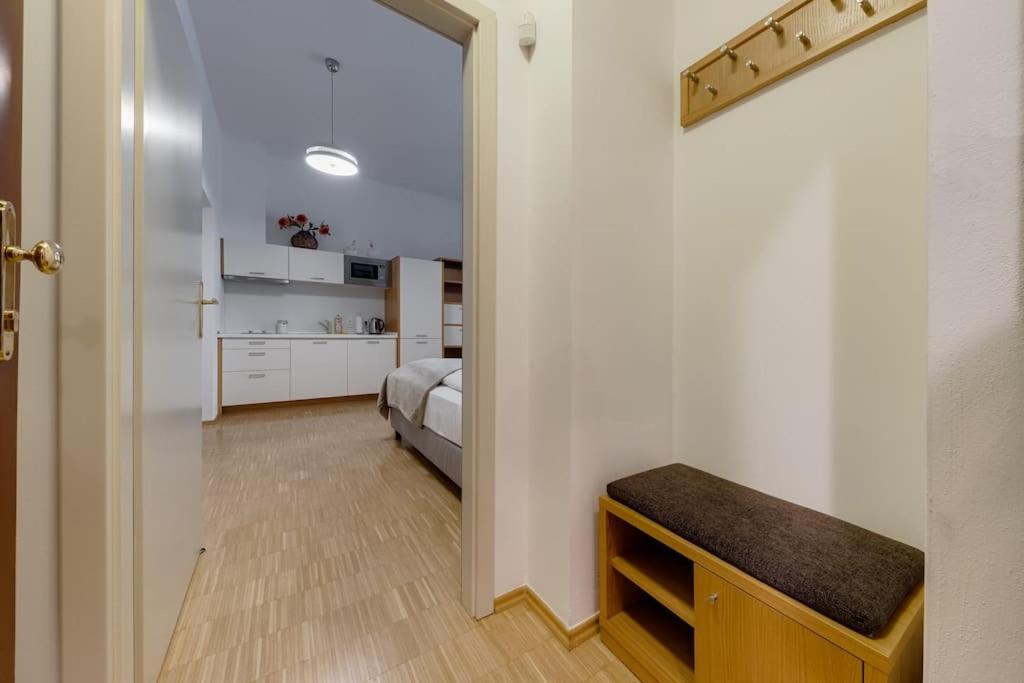 Deluxe suite in prime location