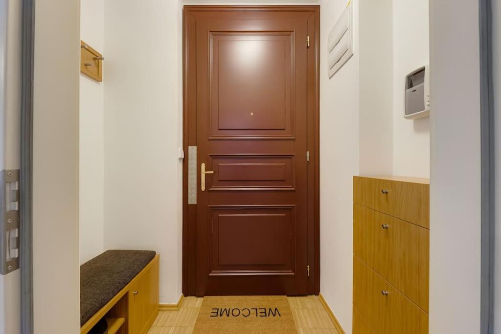 Deluxe suite in prime location