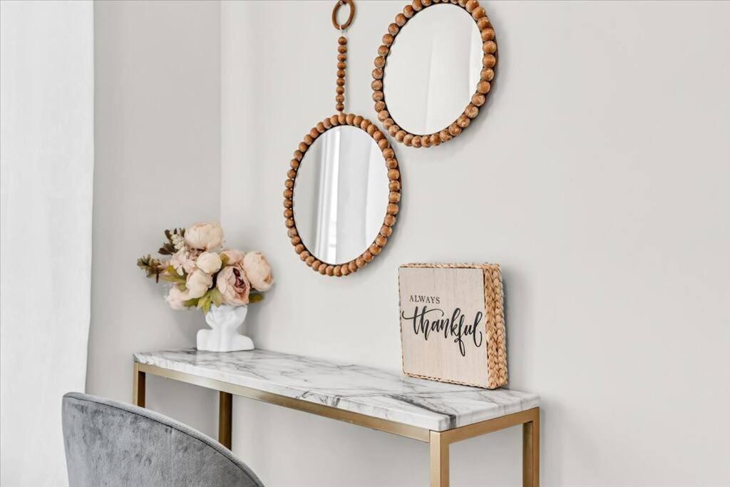 Kitchener Vacations - Modern Two story Town home - Property Image 9