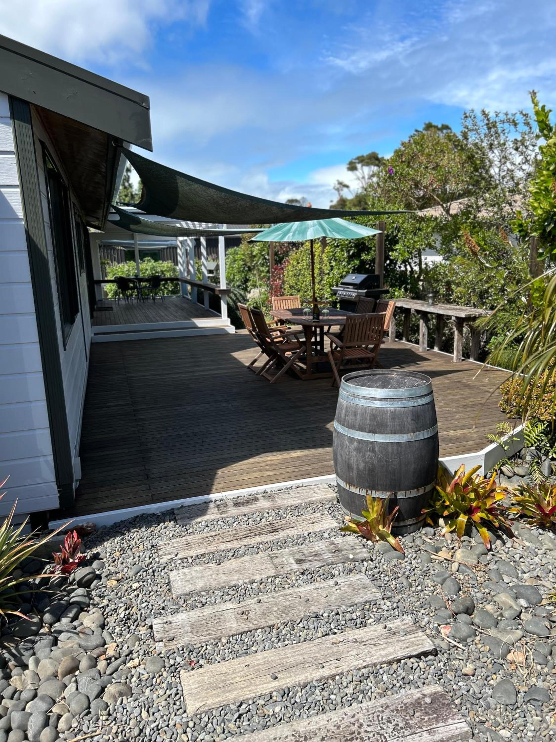 Hartlock in Onetangi