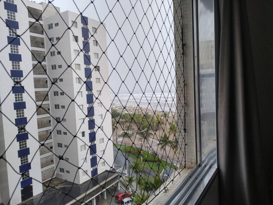 Ap na beira/orla da praia, vista linda sem garagem
