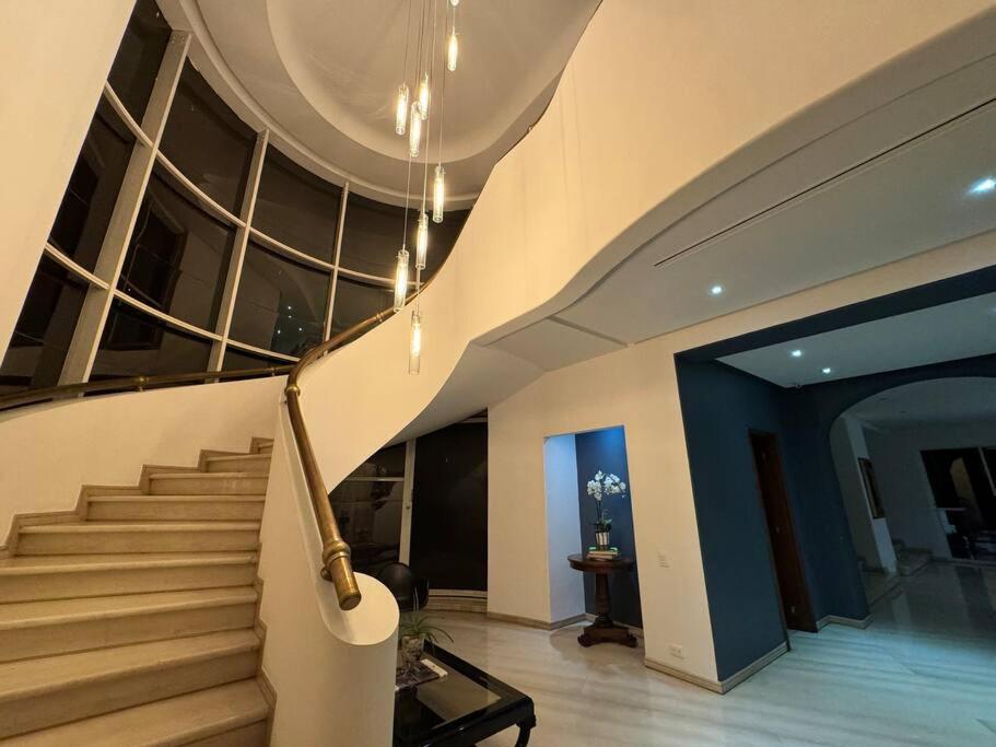 Luxurytravelhome millionaires
