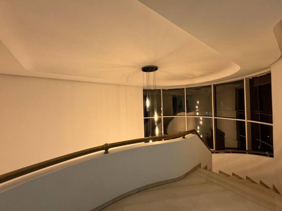 Luxurytravelhome millionaires