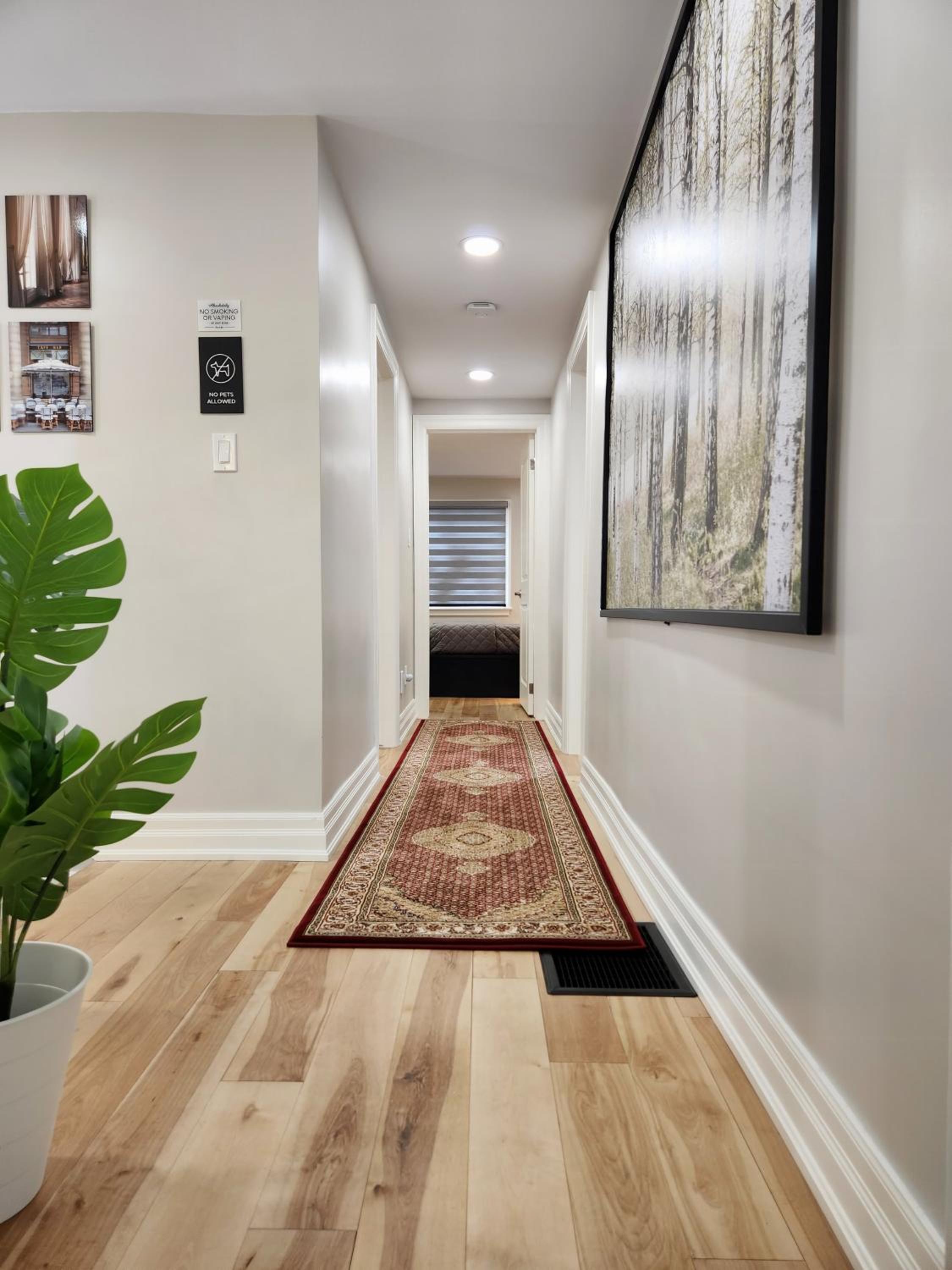 The Serene Haven Modern 2 Queen Bed Full Apartment