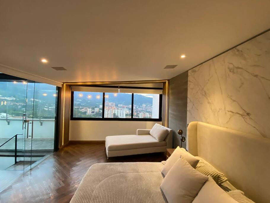 penthouse luxurytravelhome poblado