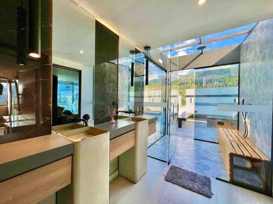 penthouse luxurytravelhome poblado