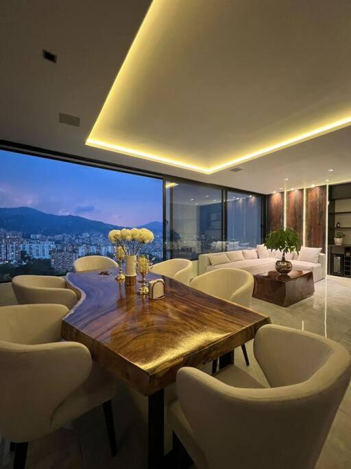 penthouse luxurytravelhome poblado