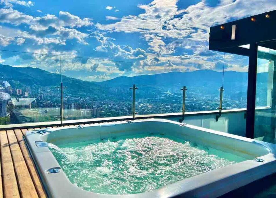 penthouse luxurytravelhome poblado