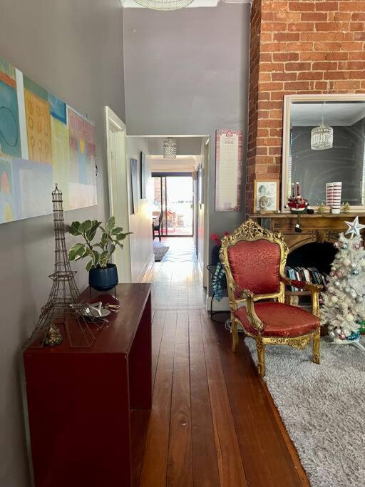Cosy Home in Heart of Subiaco