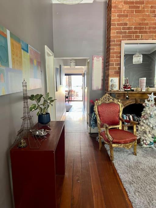 Cosy Home in Heart of Subiaco