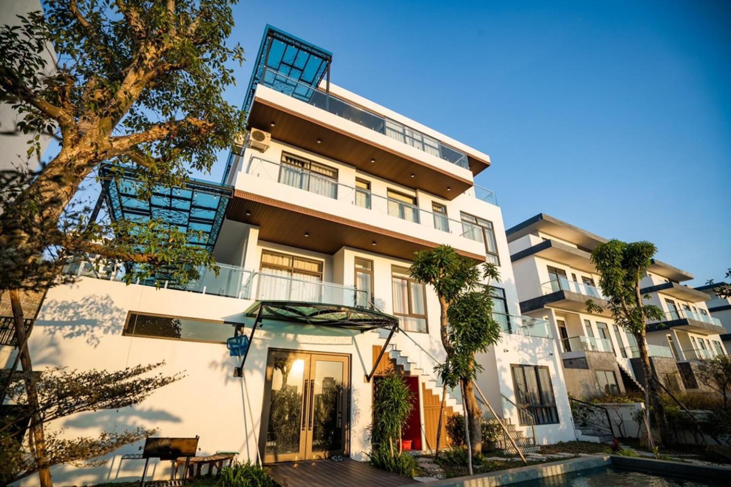 Villas Indochine 10 ngủ trung tâm Bãi Cháy view 2