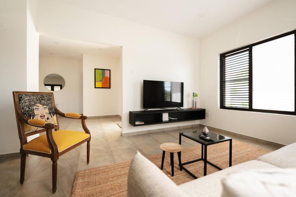 VILLA Arte - just minutes from Mambo & Pietermaai