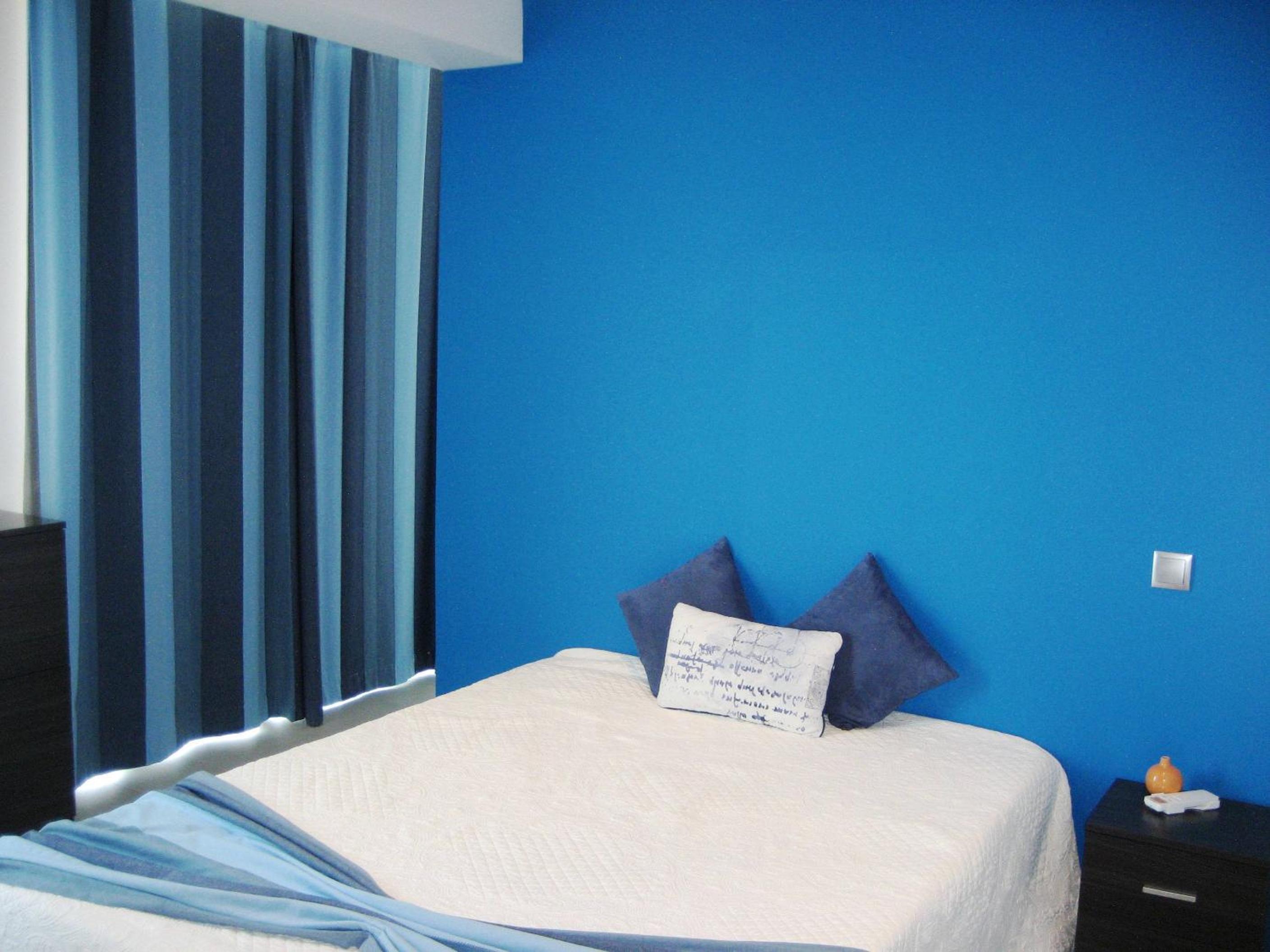 Bay View Apartments