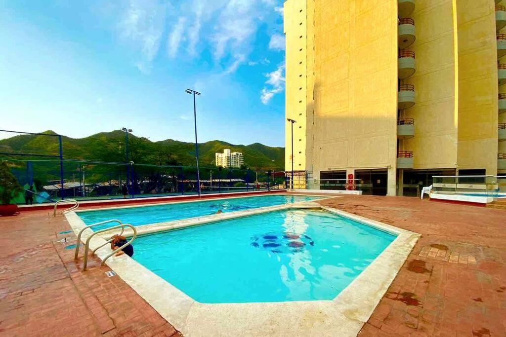 Acogedor apartamento Rodadero Santa Marta con vista al Lago