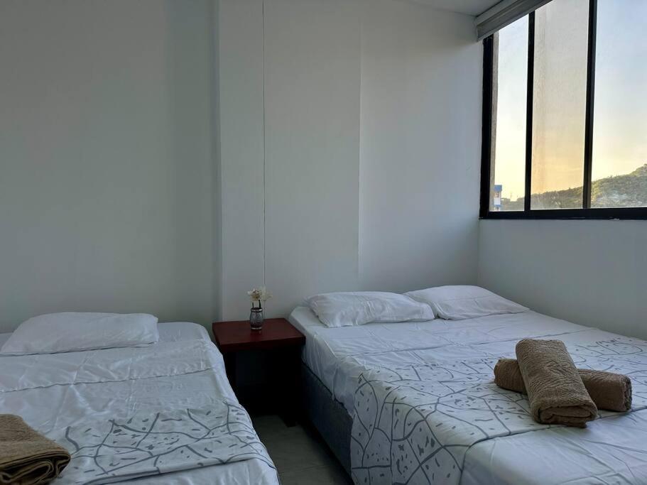 Acogedor apartamento Rodadero Santa Marta con vista al Lago