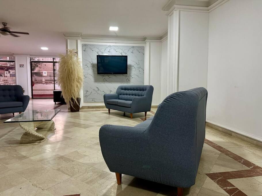 Acogedor apartamento Rodadero Santa Marta con vista al Lago