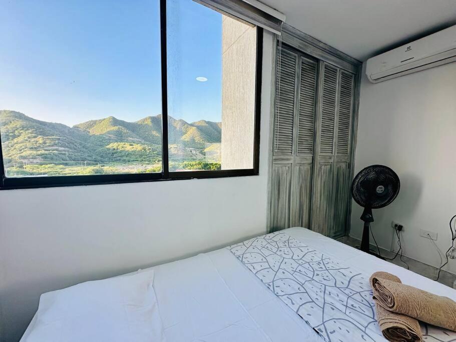Acogedor apartamento Rodadero Santa Marta con vista al Lago