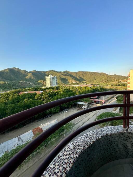 Acogedor apartamento Rodadero Santa Marta con vista al Lago