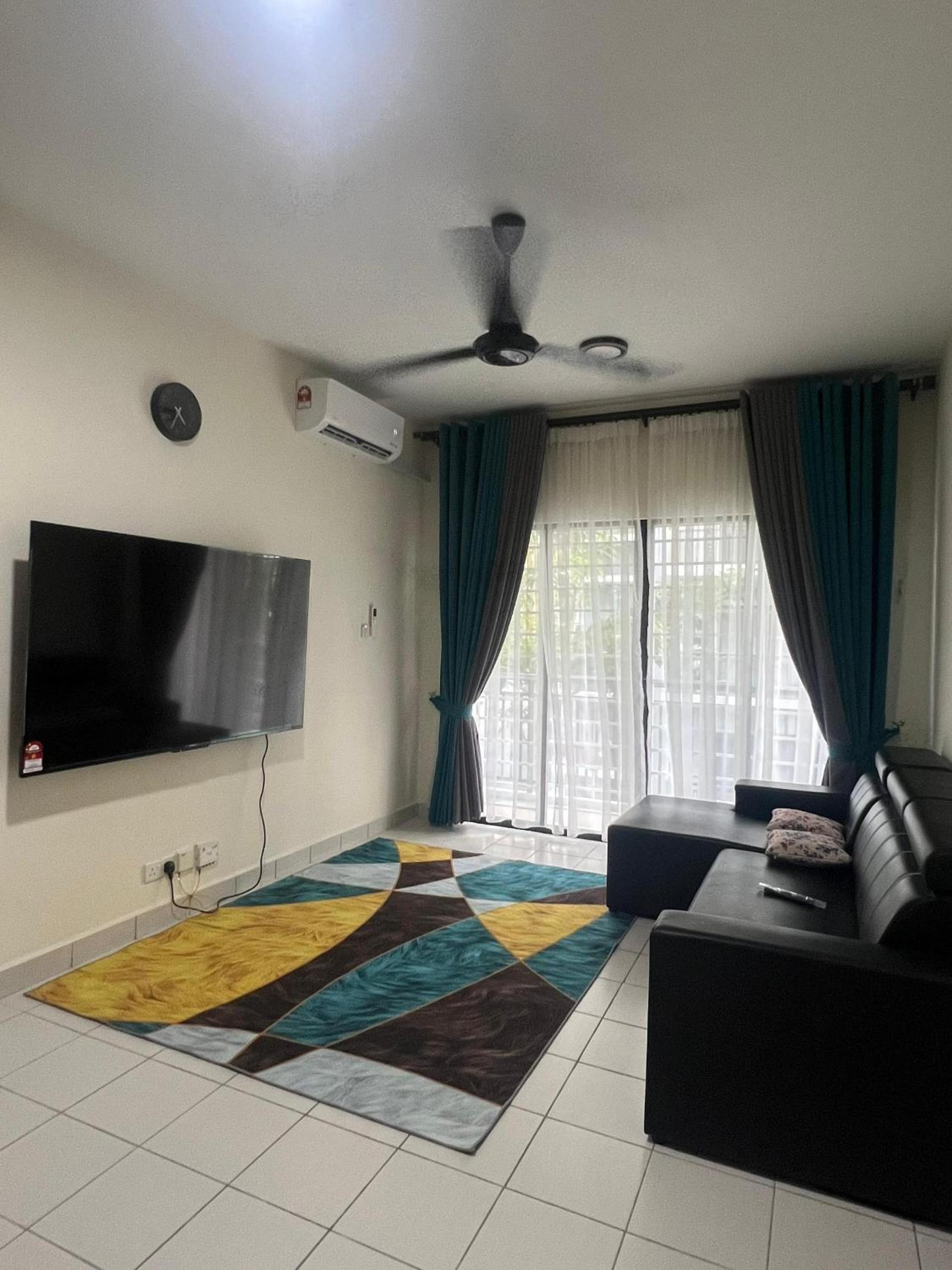 AARON MARUDU HOMESTAY