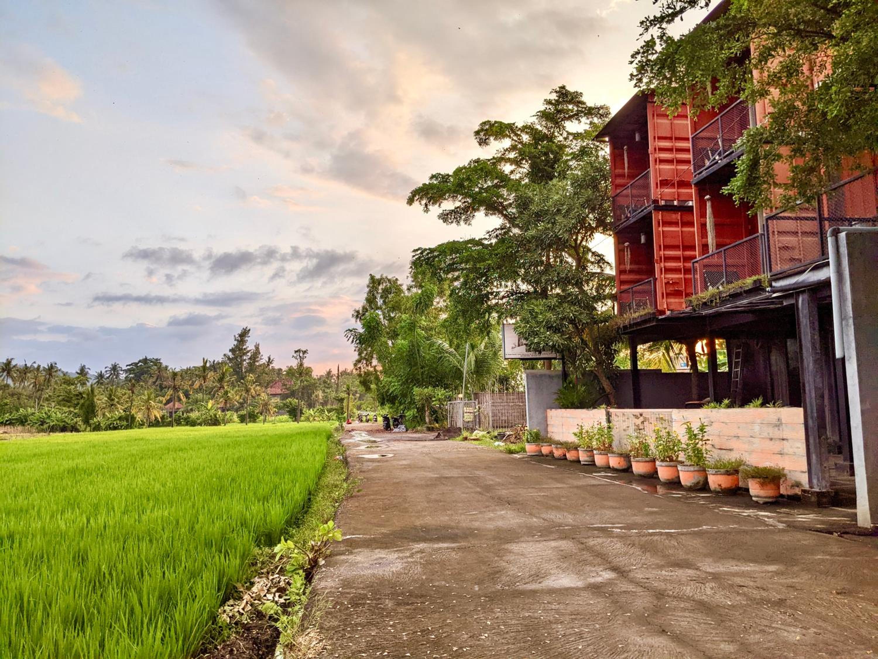 CUBI HAUS view 3