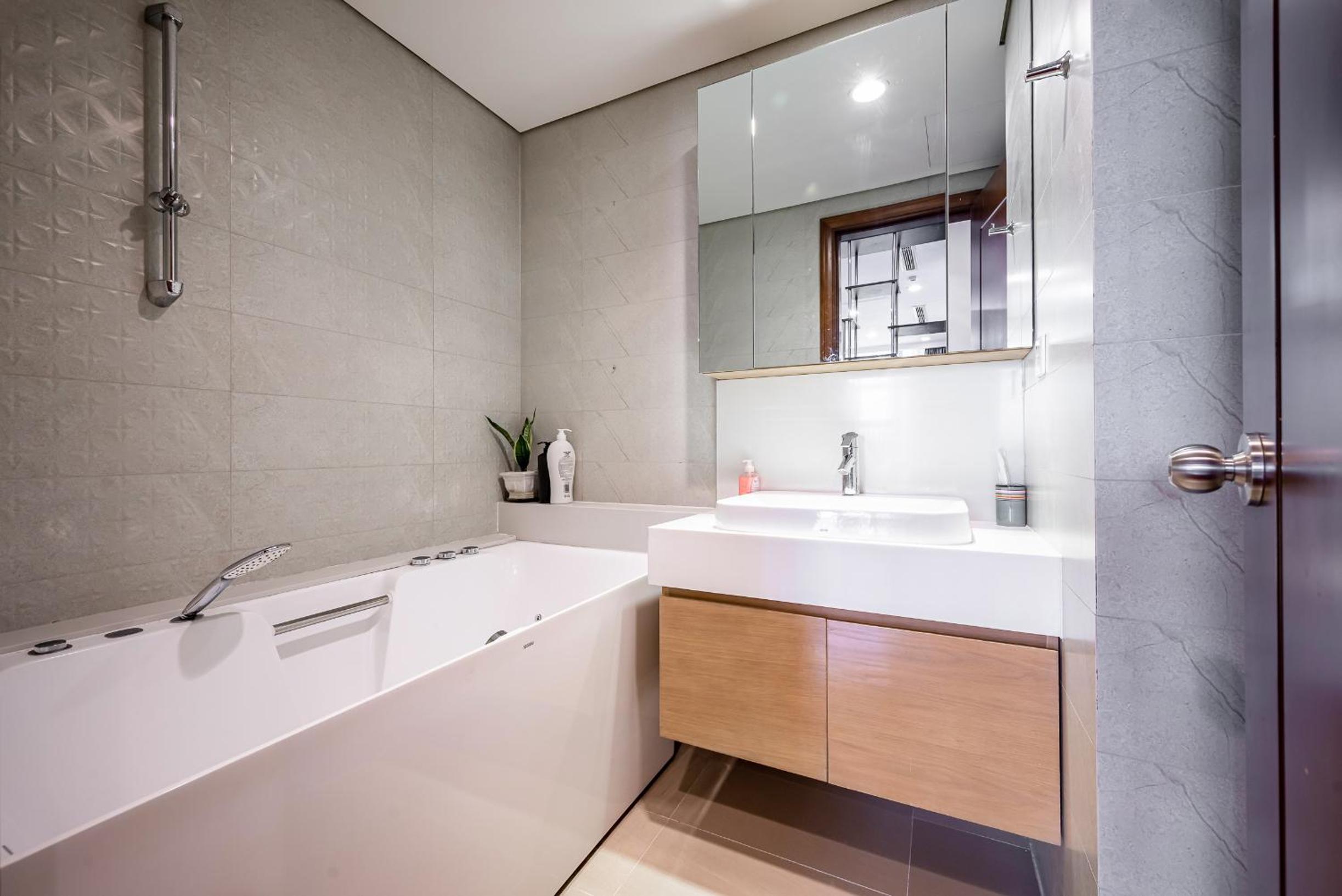 Vinhomes Central Park - PHAN DANG Residences