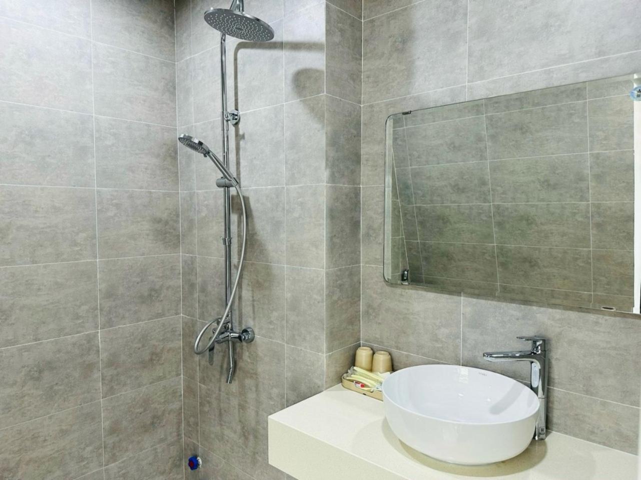 Căn hộ 7 phòng ngủ- gần biển- có bể bơi riêng view 4