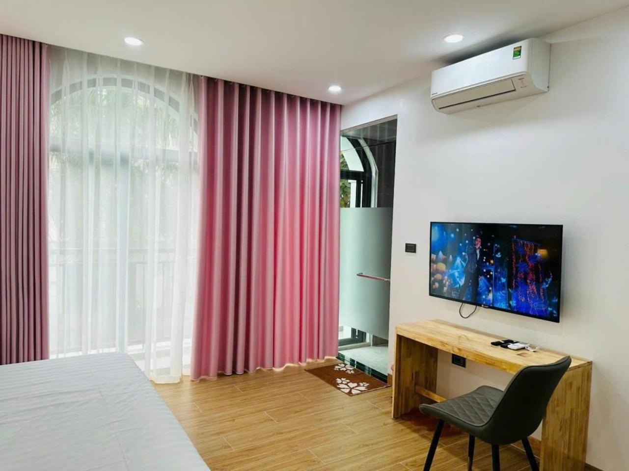 Căn hộ 7 phòng ngủ- gần biển- có bể bơi riêng view 2