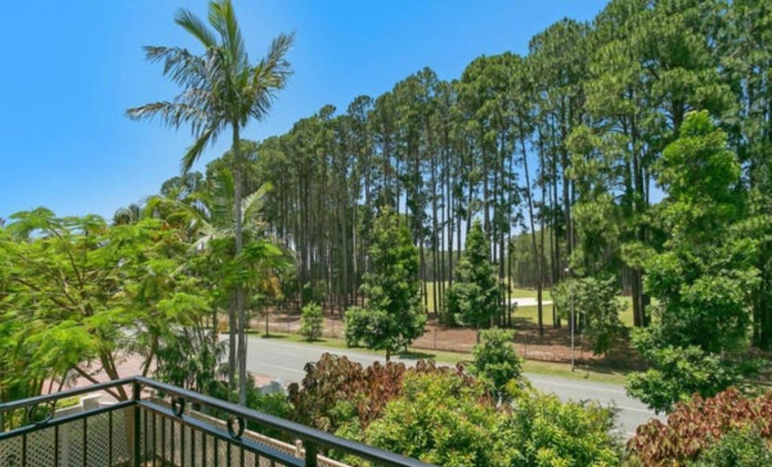 Large Studio in the heart of Hope Island & Sanctuary Cove
