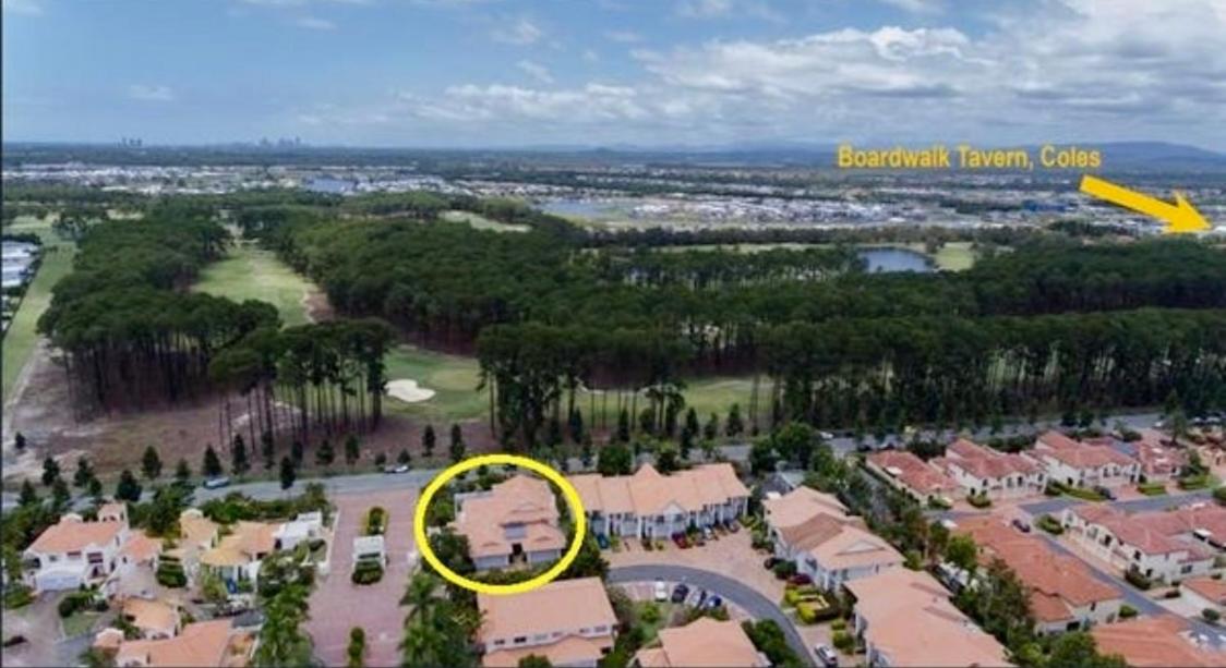 Large Studio in the heart of Hope Island & Sanctuary Cove