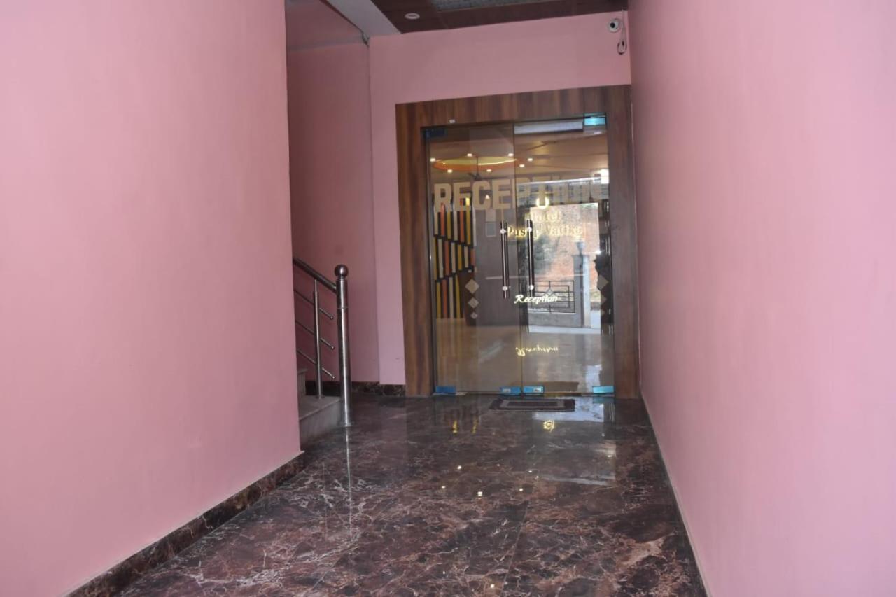 Hotel Pushp vatika