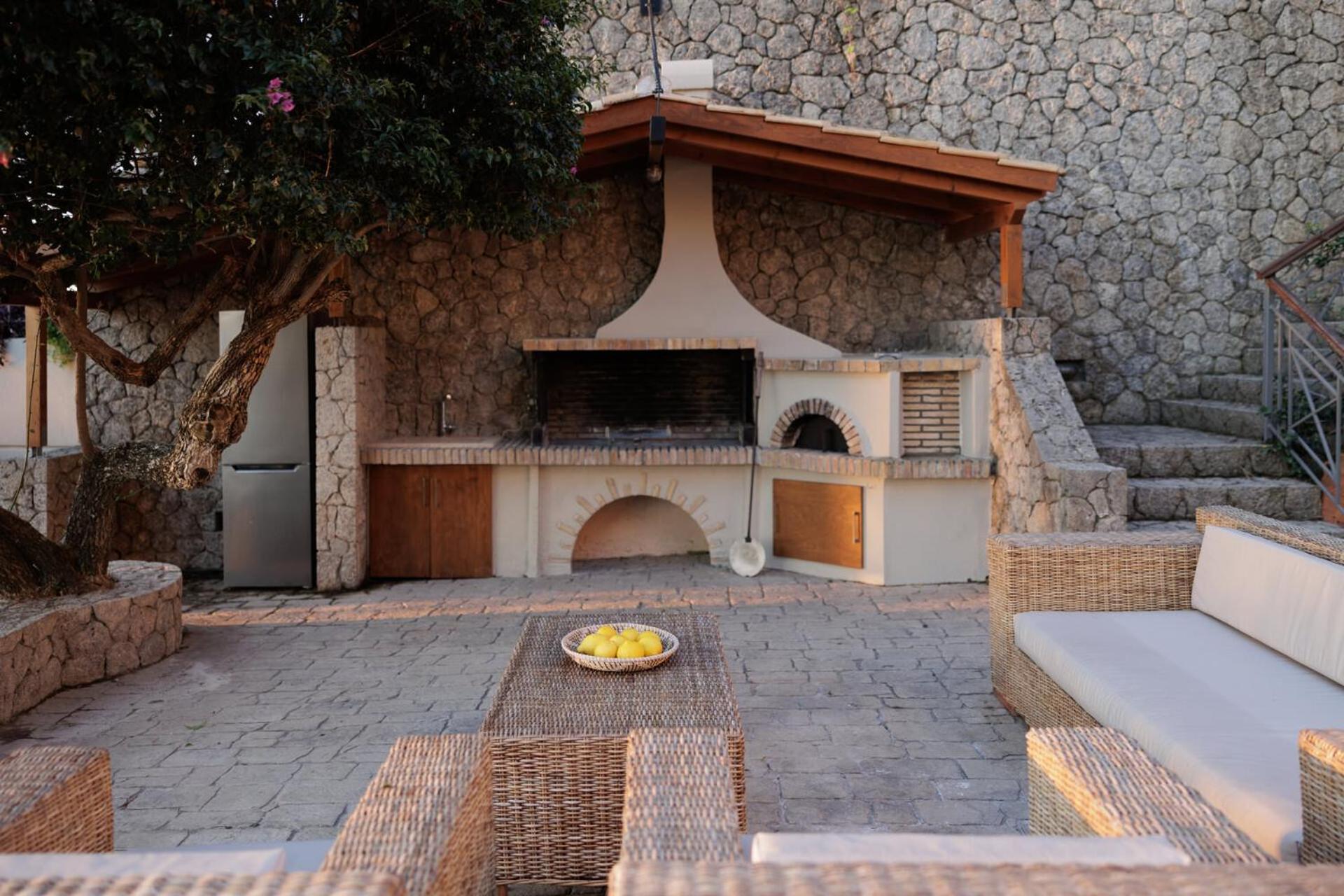 Nisos Villa Emerald