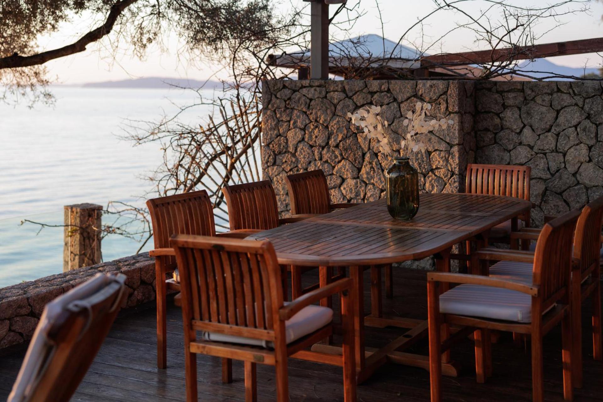 Nisos Villa Emerald