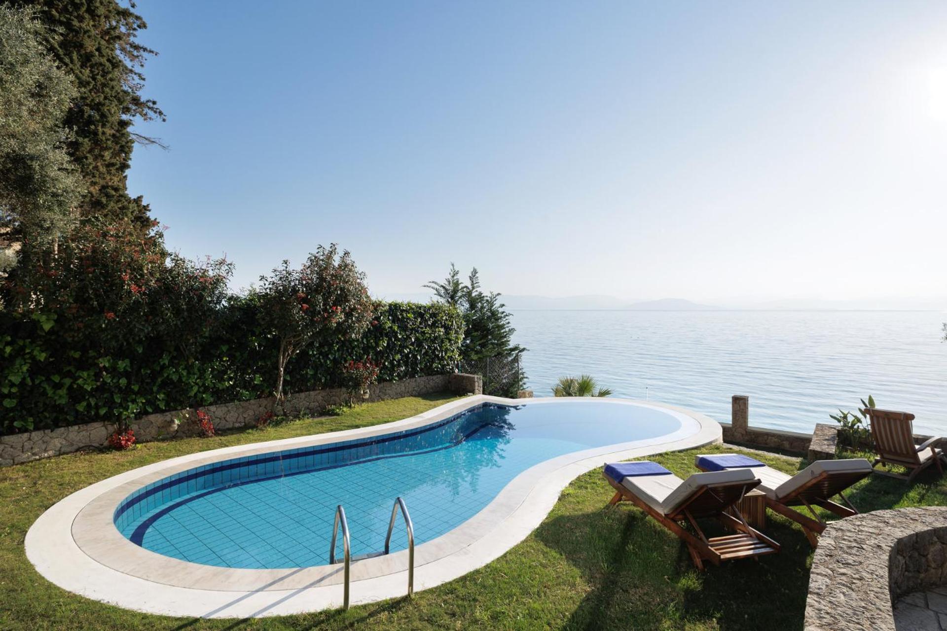 Nisos Villa Emerald