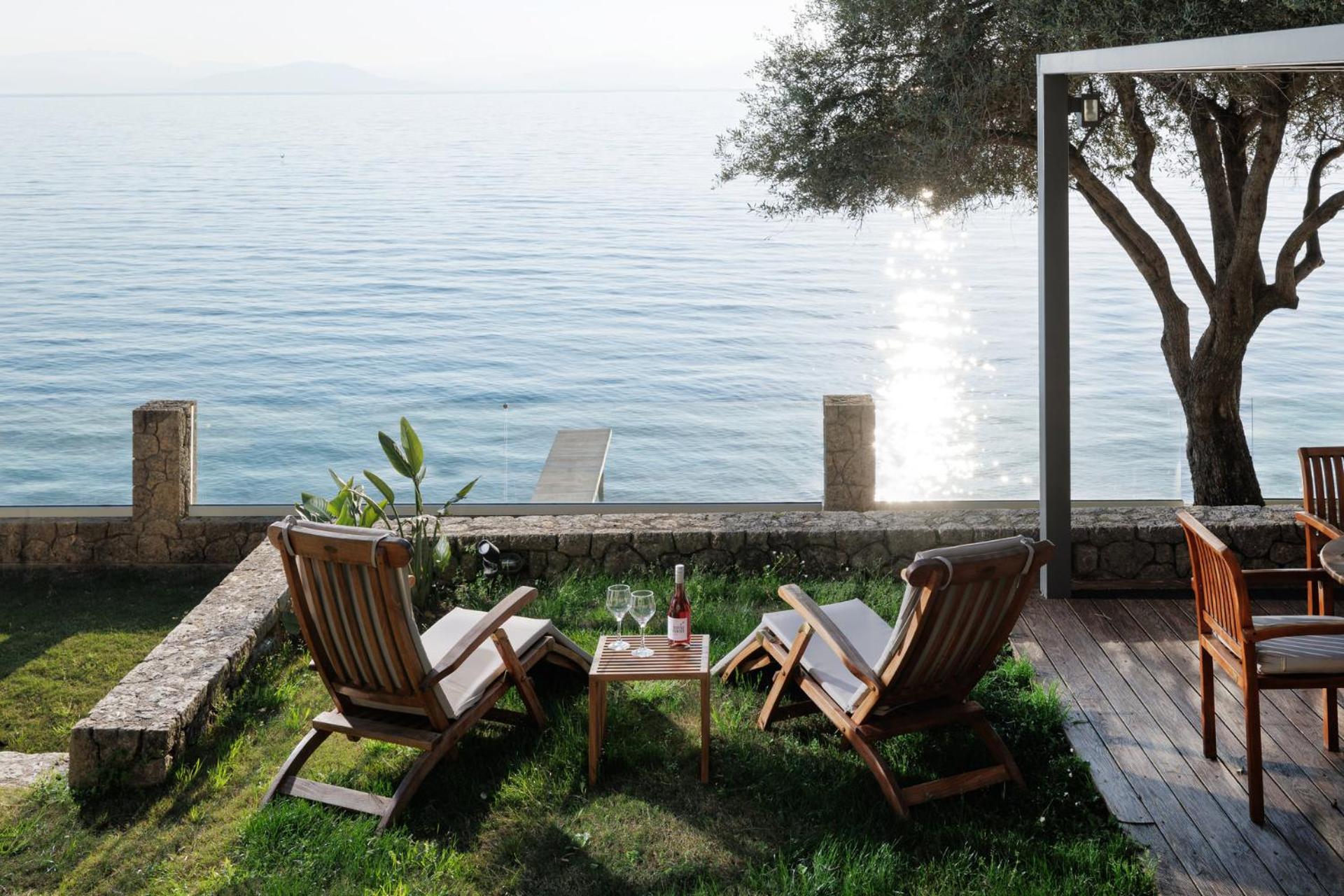 Nisos Villa Emerald