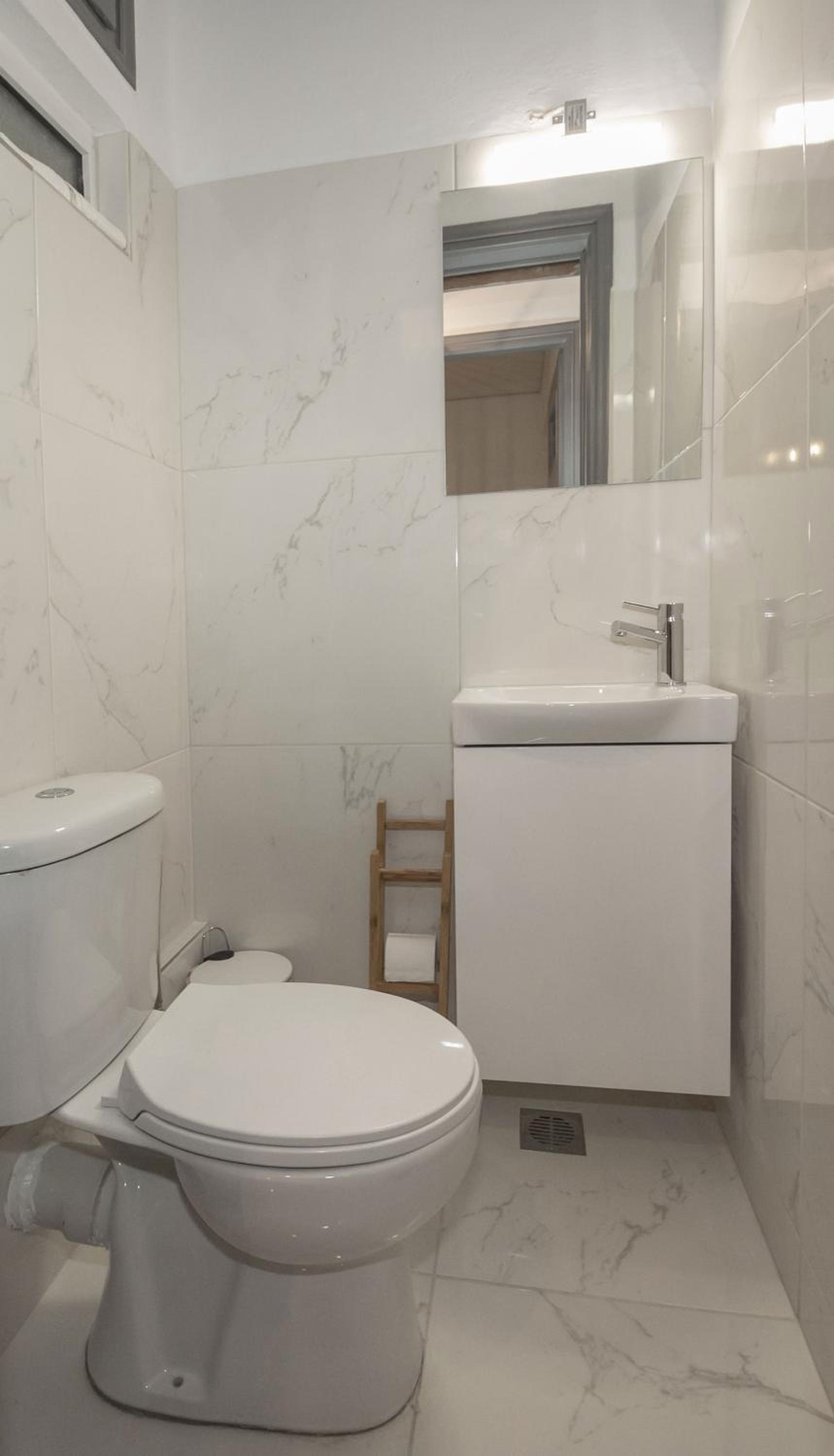The central Glyfada apartments