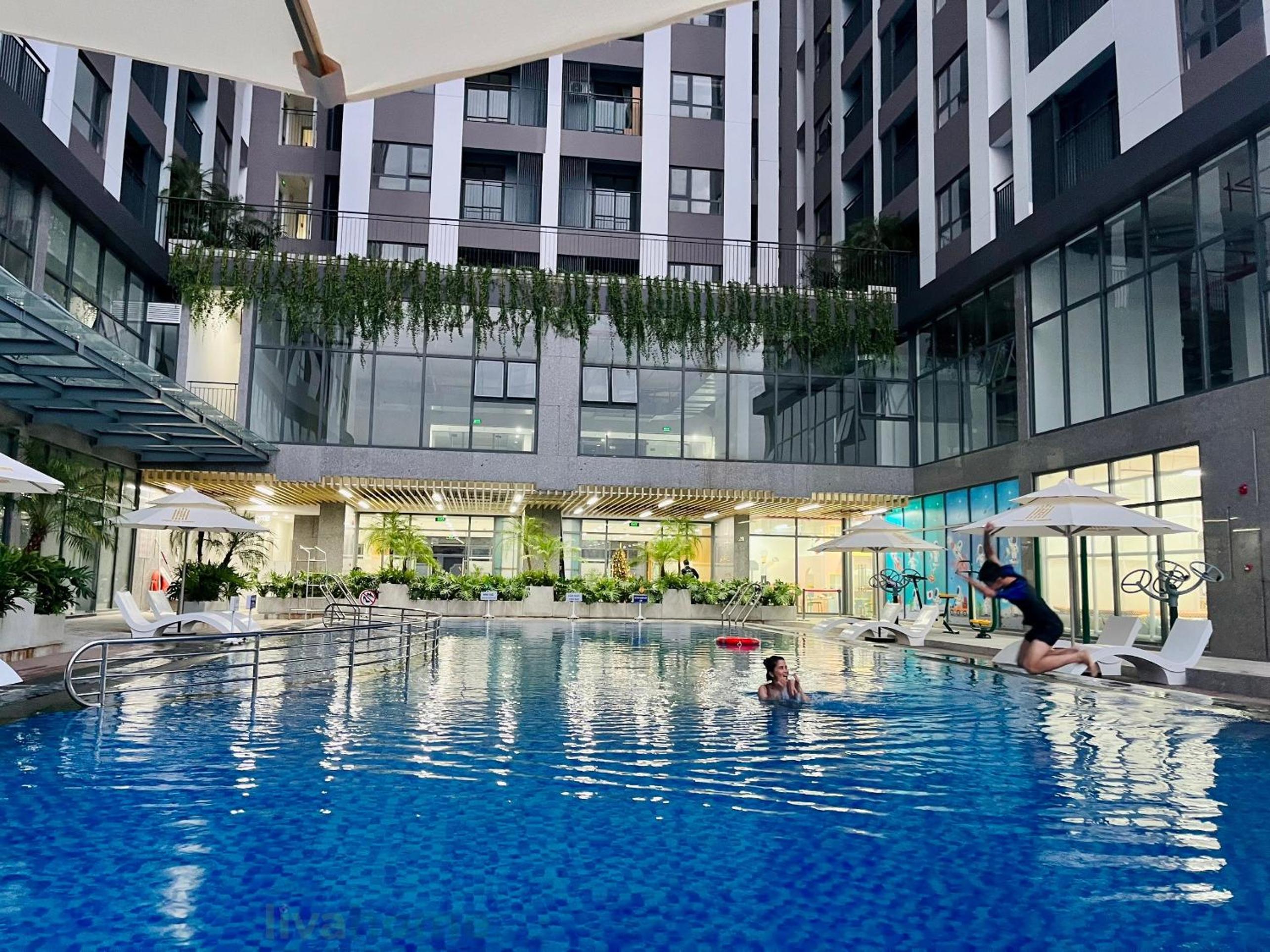 Livahome - PDT Lux homestay Di An HCMC view 2