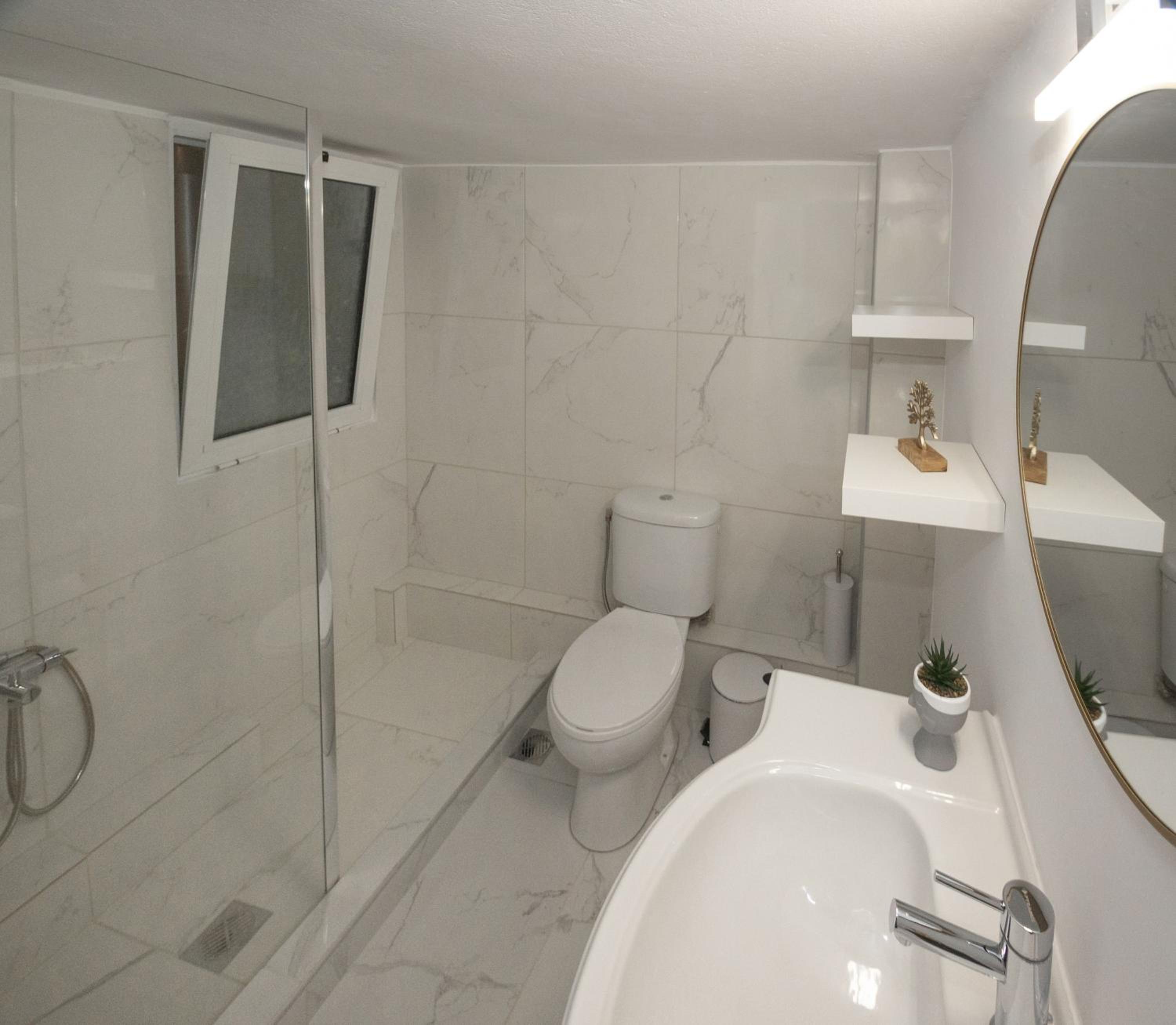 The central Glyfada apartments